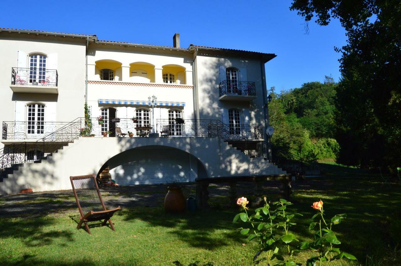 L'Escalere Bed & Breakfast Arnaud-Guilhem Exterior photo